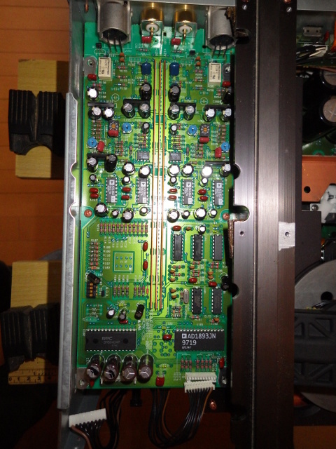TEAC VRDS-25x CDプレーヤー修理: Sound of TOON
