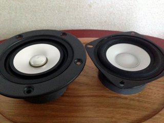 OMMF5vsM800_2.jpg