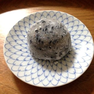 kurogoma-daifuku-2.jpg